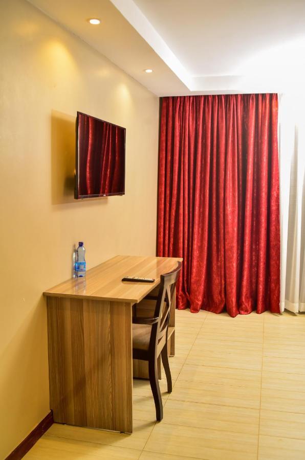 El Sueno Homestay 나이바샤 외부 사진